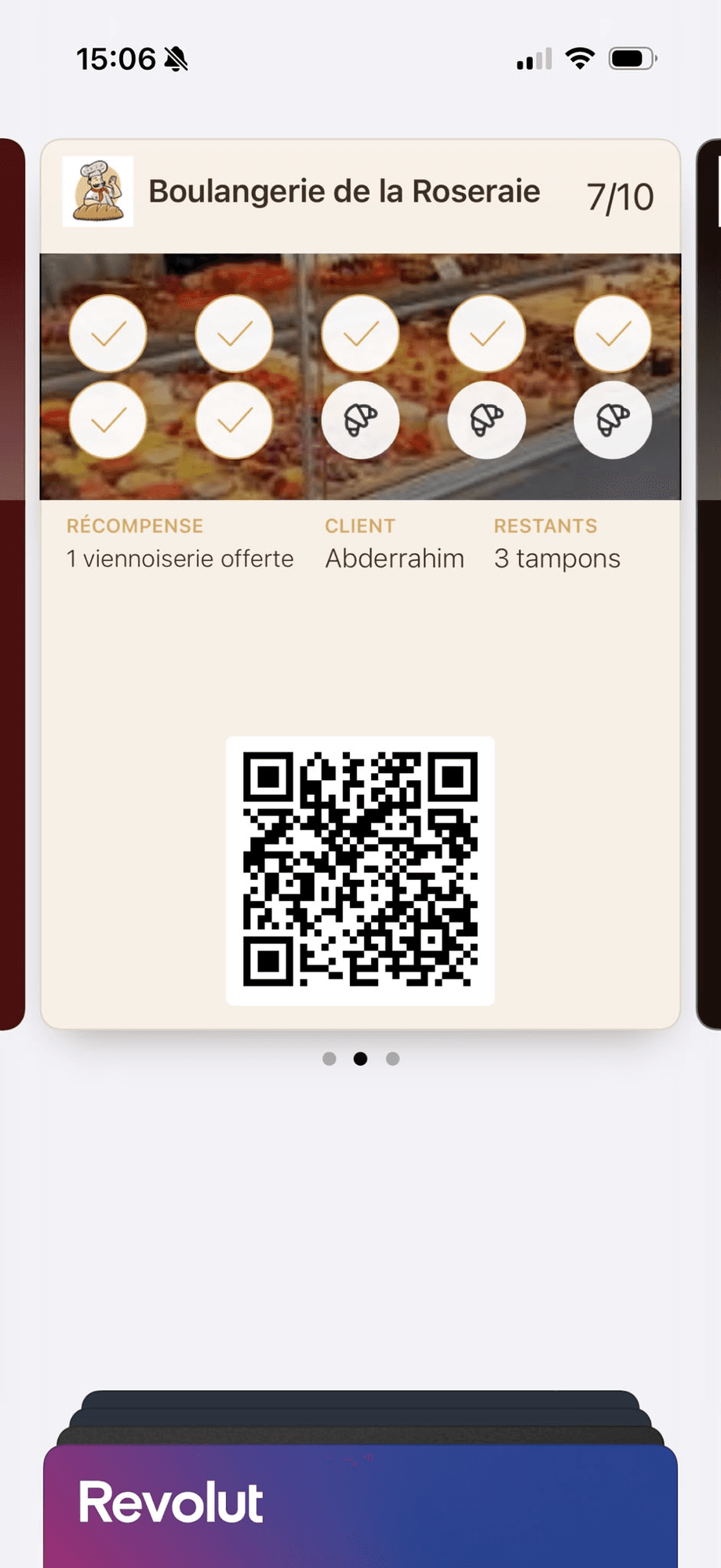 Carte de fidélité Boulangerie de la Roseraie dans Apple Wallet — 7 tampons sur 10, QR code